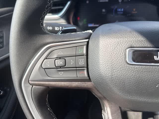 new 2025 Jeep Grand Cherokee L car, priced at $56,154