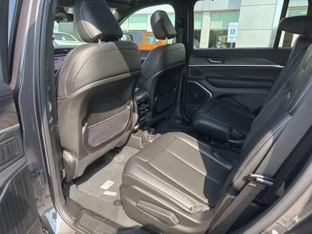 new 2025 Jeep Grand Cherokee L car, priced at $56,154