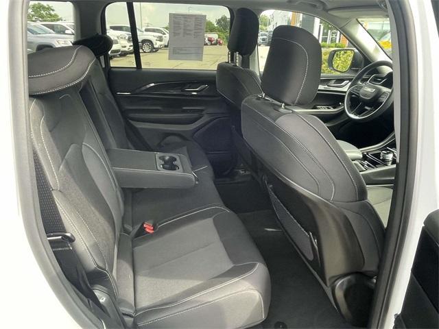 used 2023 Jeep Grand Cherokee car, priced at $32,690