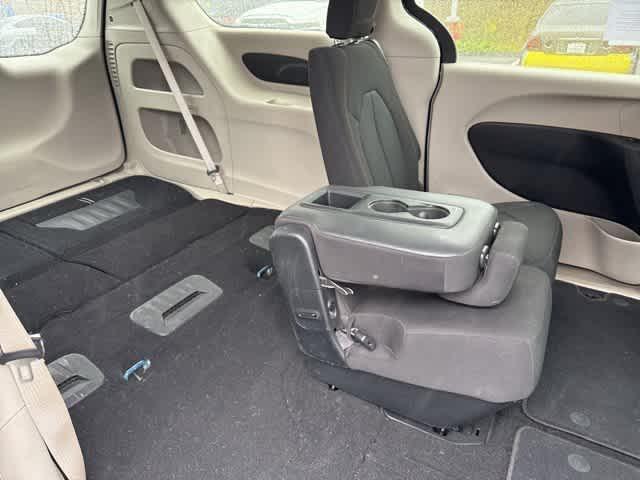 used 2017 Chrysler Pacifica car, priced at $11,587