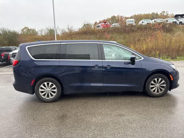 used 2017 Chrysler Pacifica car, priced at $11,587