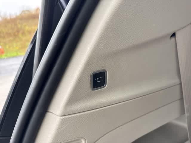 used 2017 Chrysler Pacifica car, priced at $11,587