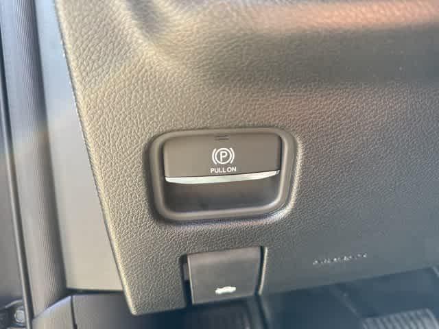 new 2025 Jeep Grand Cherokee car, priced at $42,928