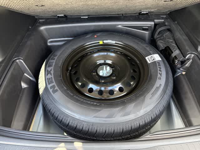 new 2025 Jeep Grand Cherokee car, priced at $42,928