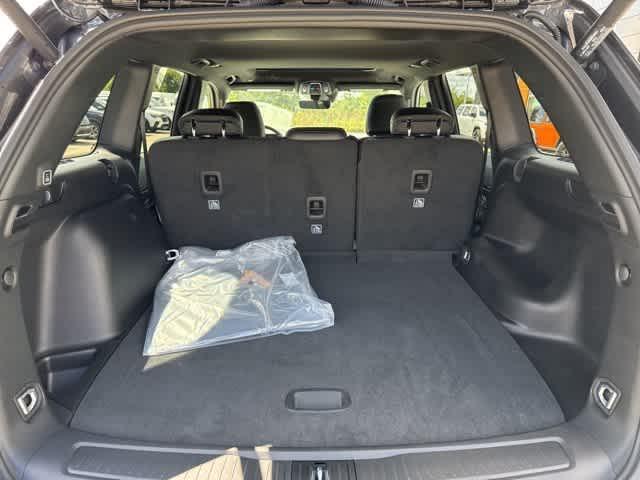 new 2025 Jeep Grand Cherokee car, priced at $42,928
