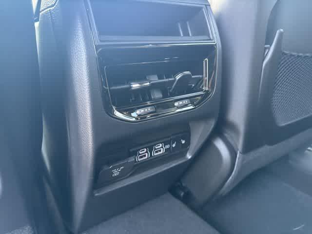 new 2025 Jeep Grand Cherokee car, priced at $50,898