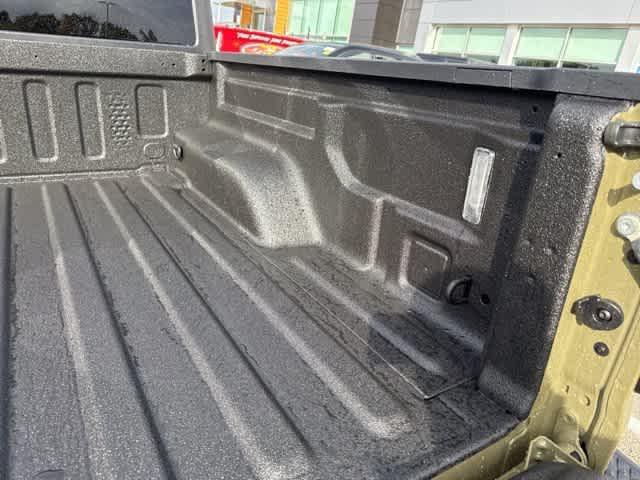 new 2025 Jeep Gladiator car, priced at $47,950