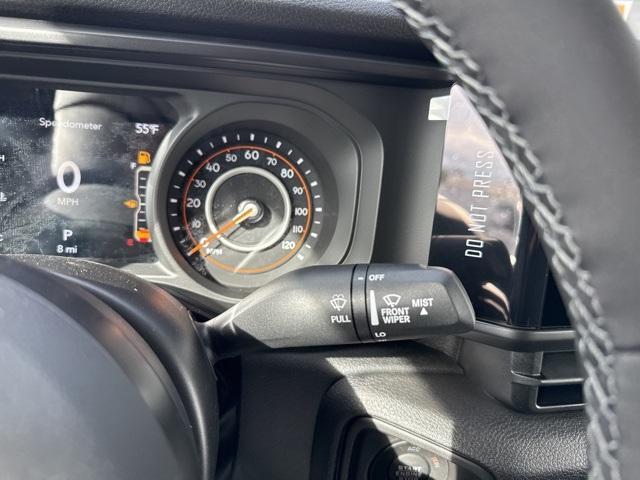 new 2025 Jeep Gladiator car, priced at $47,950