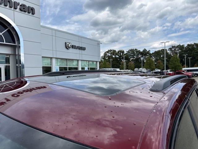 new 2025 Jeep Grand Cherokee car, priced at $42,058