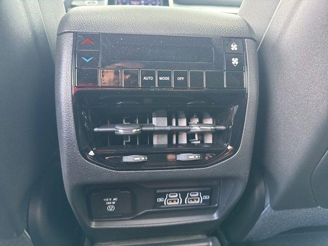new 2025 Jeep Grand Cherokee L car, priced at $40,112