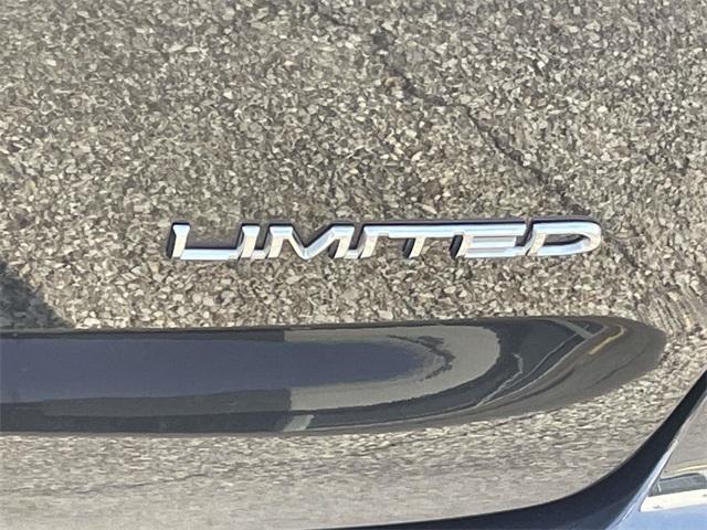 used 2020 Chrysler Pacifica car, priced at $14,997
