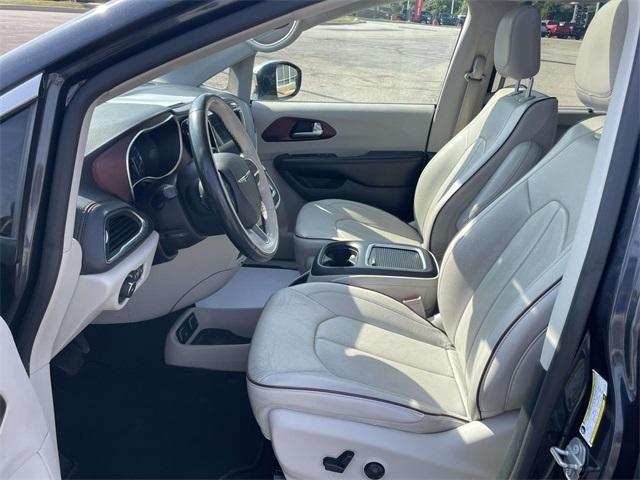 used 2020 Chrysler Pacifica car, priced at $14,997