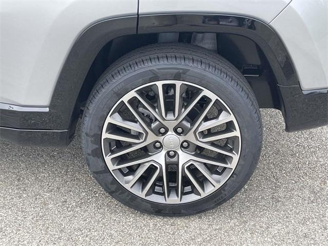 used 2022 Jeep Compass car, priced at $25,471