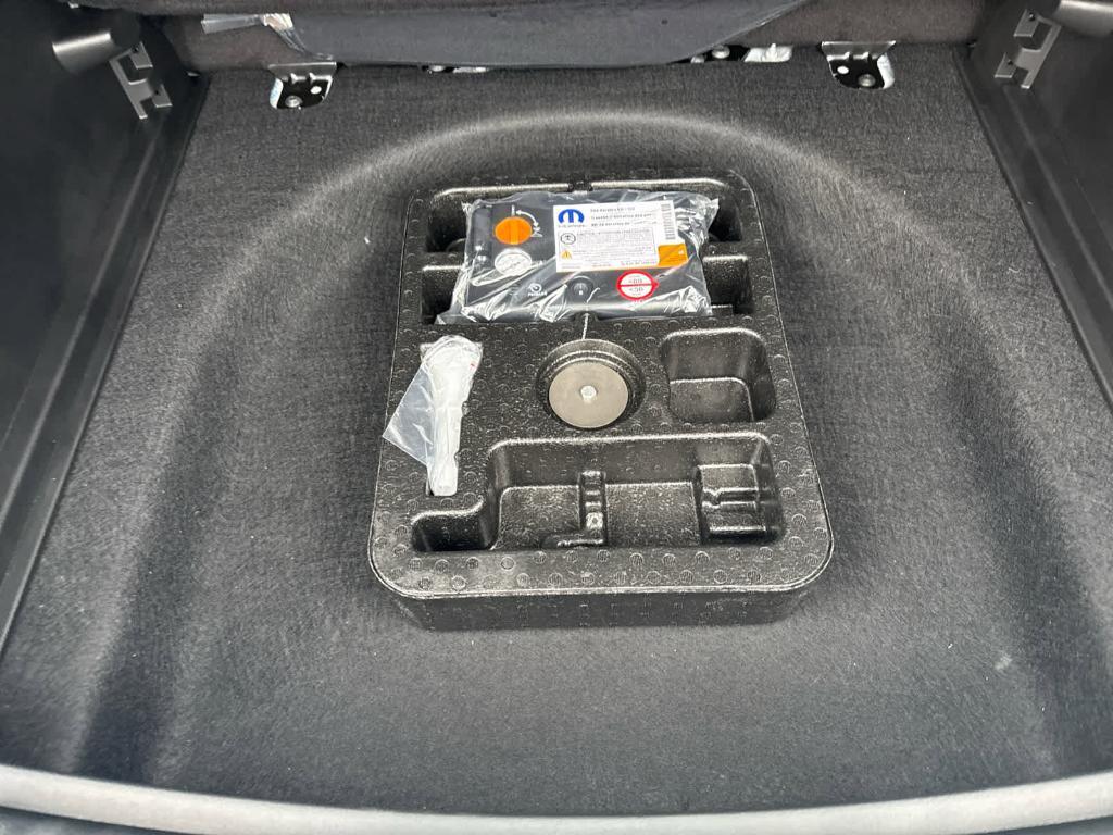 new 2026 Jeep Compass car, priced at $34,418