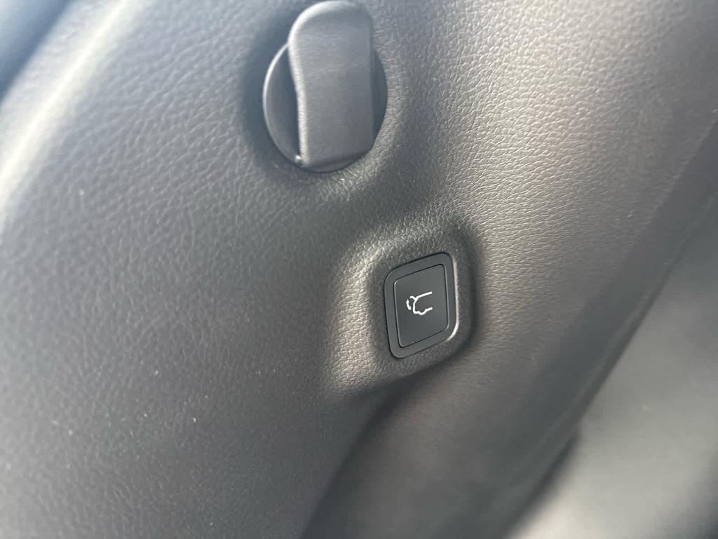 new 2026 Jeep Compass car, priced at $34,418