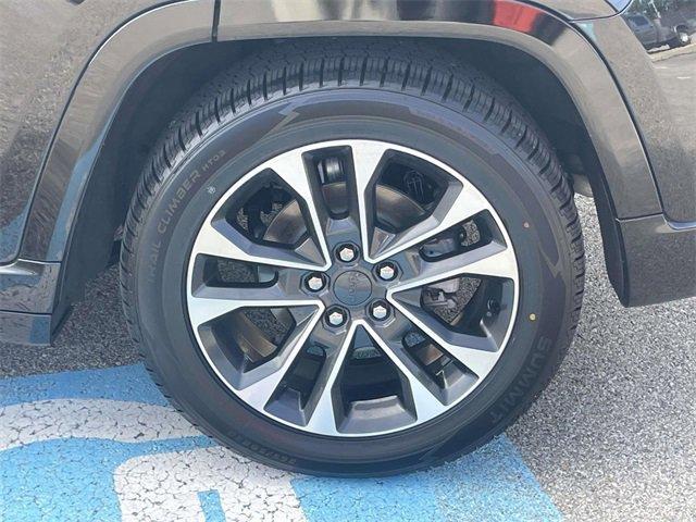 used 2022 Jeep Grand Cherokee car, priced at $35,139