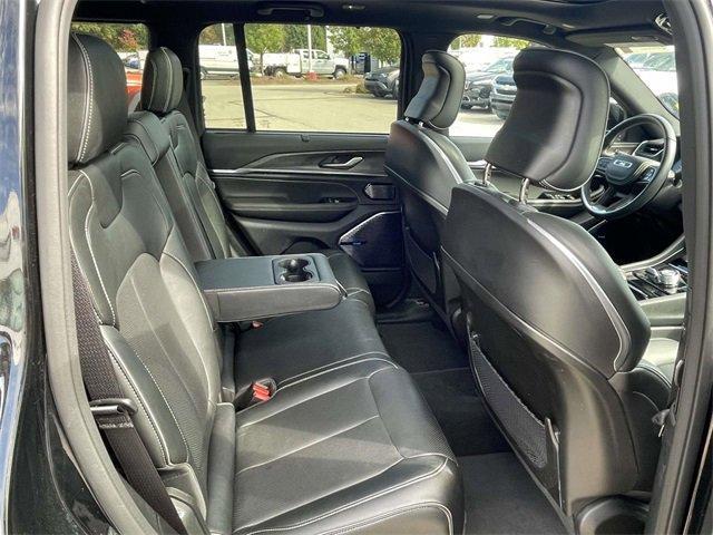used 2022 Jeep Grand Cherokee car, priced at $35,139