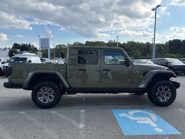 new 2025 Jeep Gladiator car, priced at $60,335
