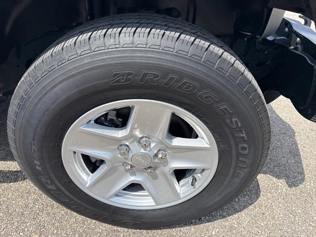 used 2022 Jeep Gladiator car, priced at $33,498