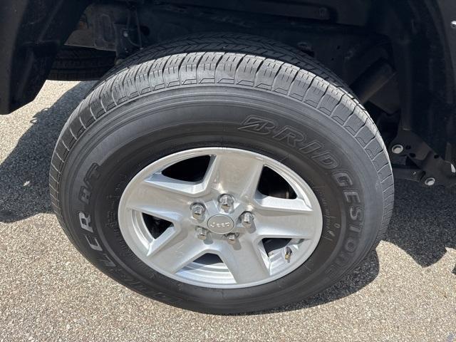 used 2022 Jeep Gladiator car, priced at $33,498