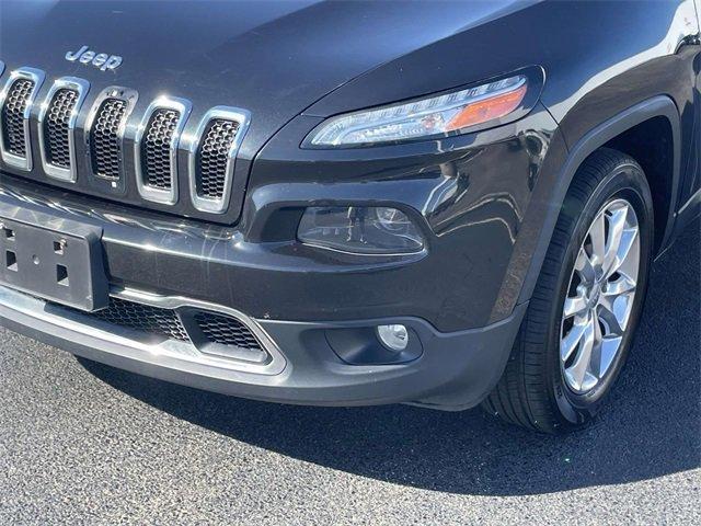 used 2015 Jeep Cherokee car, priced at $10,481