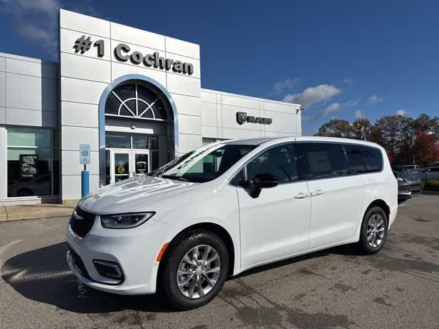 new 2026 Chrysler Pacifica car, priced at $45,450