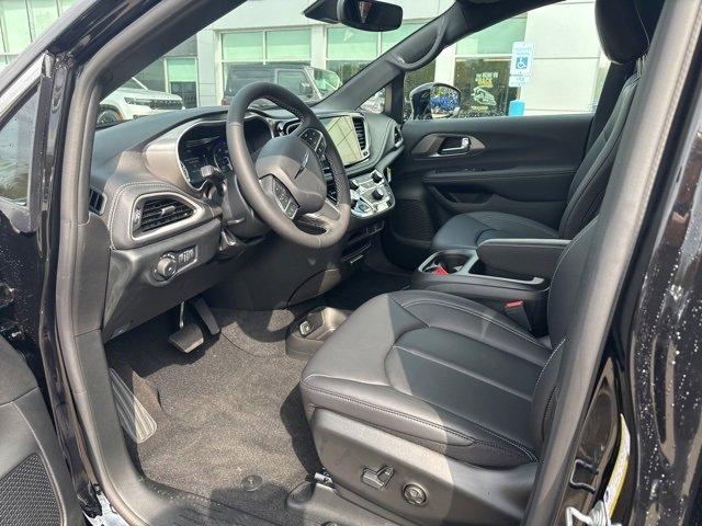 new 2026 Chrysler Pacifica car, priced at $48,065