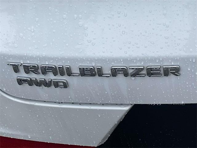 used 2024 Chevrolet TrailBlazer car, priced at $26,615