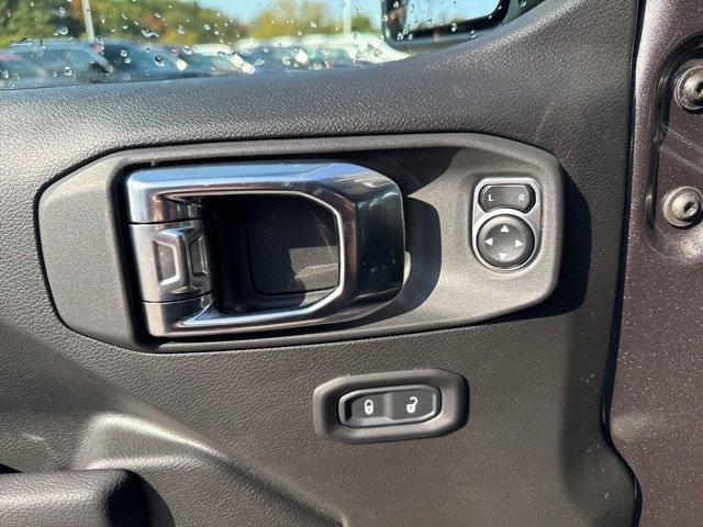 new 2025 Jeep Wrangler car, priced at $51,864
