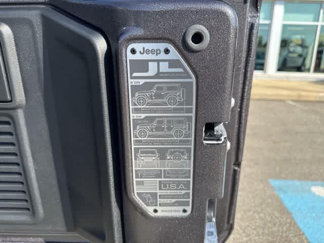 new 2025 Jeep Wrangler car, priced at $49,864