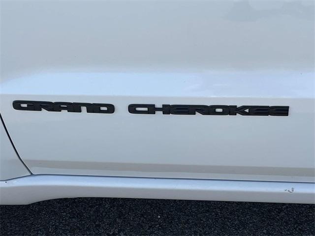 used 2017 Jeep Grand Cherokee car, priced at $16,229