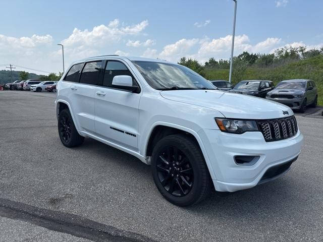 used 2017 Jeep Grand Cherokee car, priced at $16,958