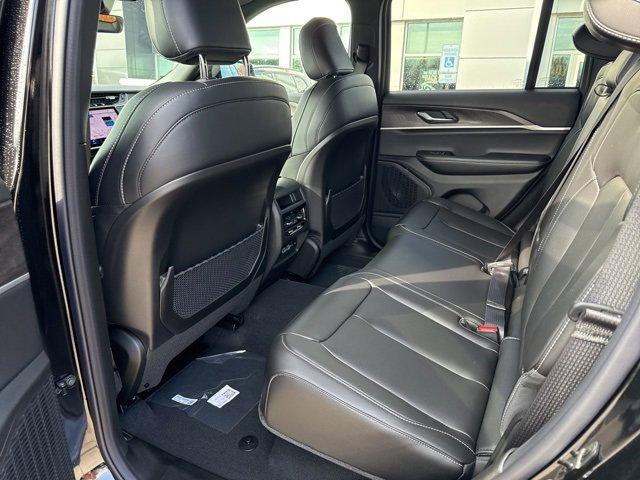 new 2025 Jeep Grand Cherokee car, priced at $50,898