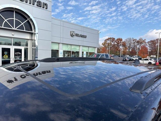 new 2025 Jeep Grand Cherokee car, priced at $50,898