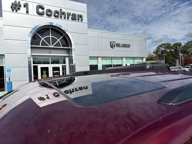 new 2025 Jeep Grand Cherokee car, priced at $43,053