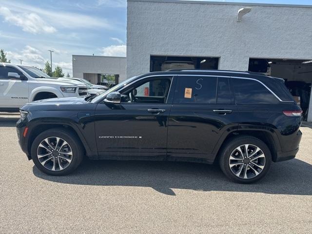 used 2023 Jeep Grand Cherokee 4xe car, priced at $39,998