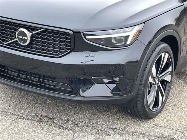 used 2024 Volvo XC40 car, priced at $33,459