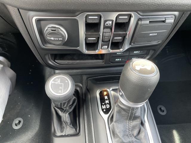 new 2025 Jeep Wrangler car, priced at $51,975