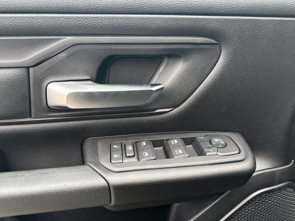 new 2025 Ram 1500 car, priced at $45,518