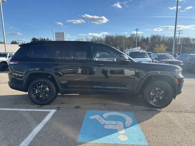 new 2025 Jeep Grand Cherokee L car, priced at $46,107