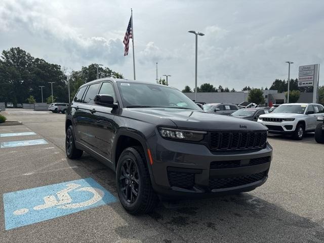 new 2025 Jeep Grand Cherokee L car, priced at $46,220