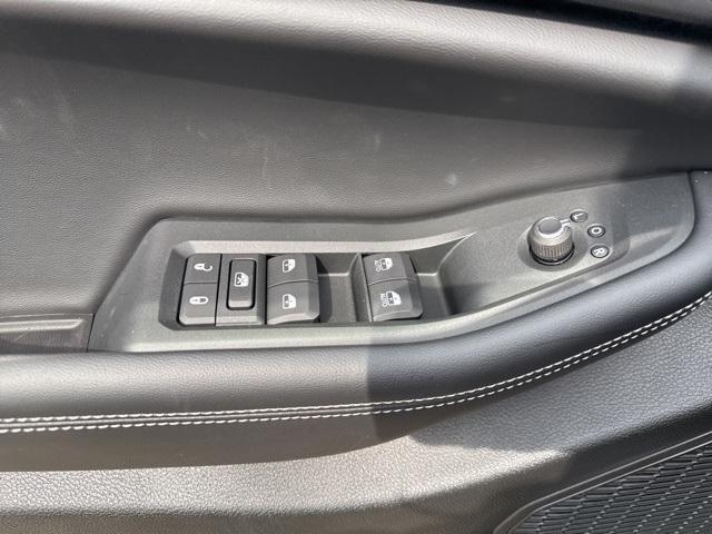 new 2025 Jeep Grand Cherokee L car, priced at $46,220