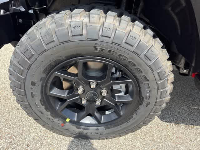 new 2025 Jeep Gladiator car, priced at $49,440