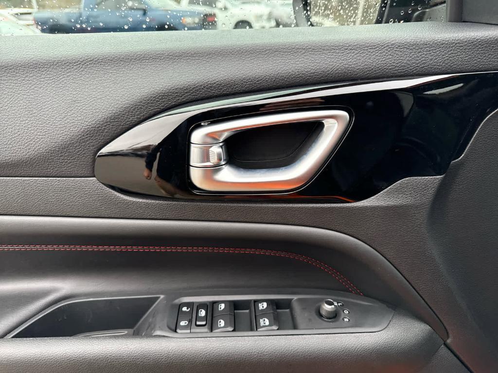 new 2026 Jeep Compass car, priced at $36,929