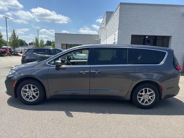 used 2023 Chrysler Pacifica car, priced at $25,671