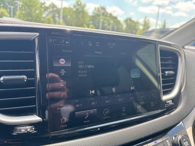 used 2023 Chrysler Pacifica car, priced at $25,671