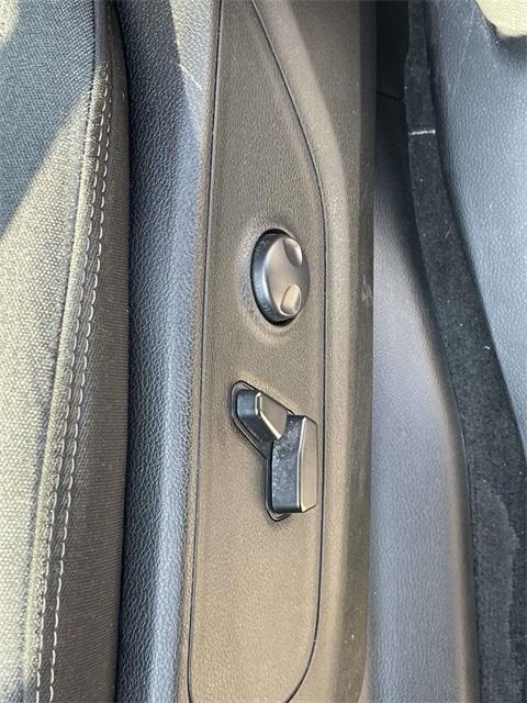used 2022 Ram 1500 car, priced at $39,997