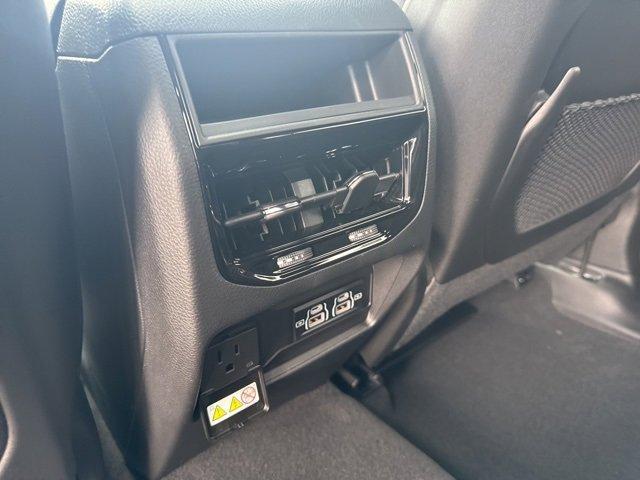 new 2025 Jeep Grand Cherokee car, priced at $39,327