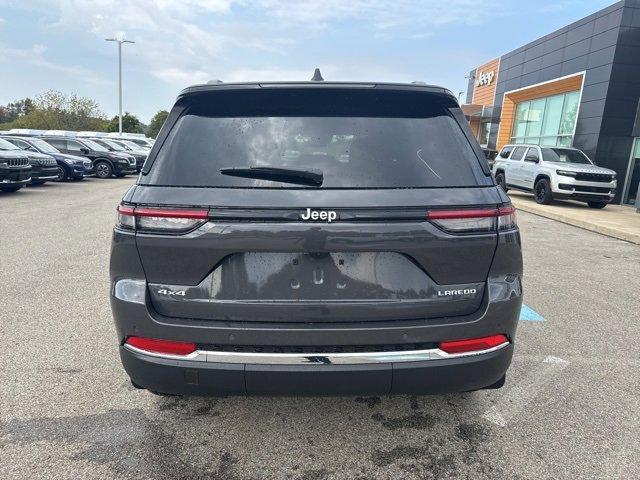 new 2025 Jeep Grand Cherokee car, priced at $39,327