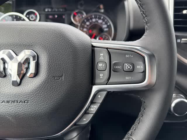 new 2025 Ram 1500 car, priced at $45,632